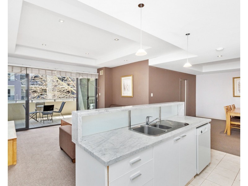 2/113 Royal Street, East Perth WA 6004