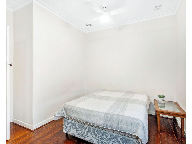 18/126 Terrace Road, Perth WA 6000