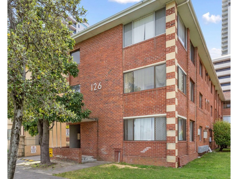 18/126 Terrace Road, Perth WA 6000