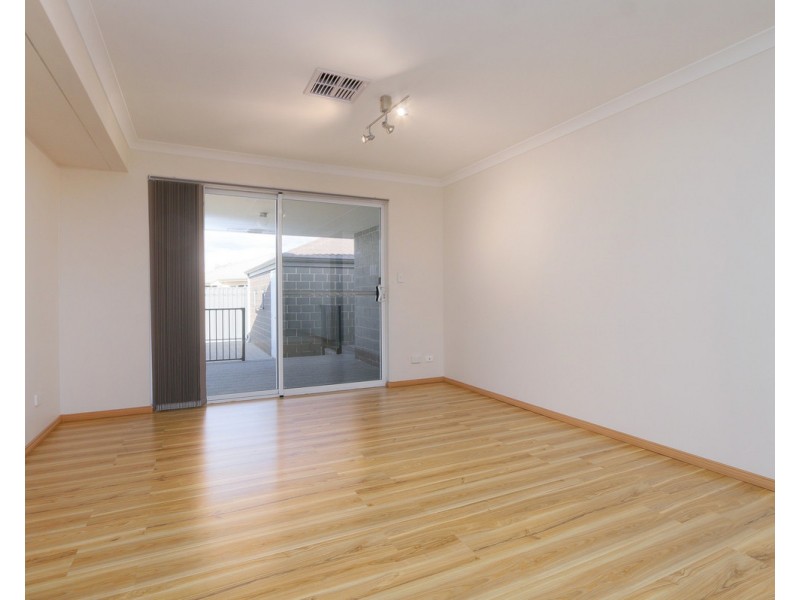 22 Rivington Entrance, Aveley WA 6069