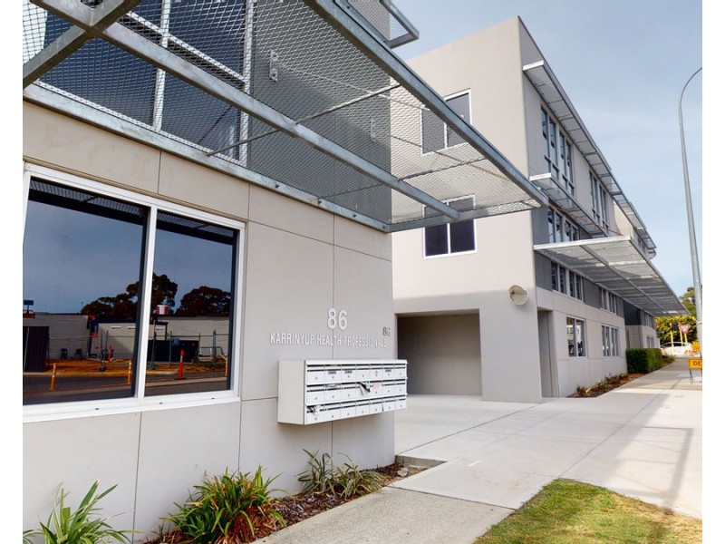 86 Francis Avenue, Karrinyup WA 6018