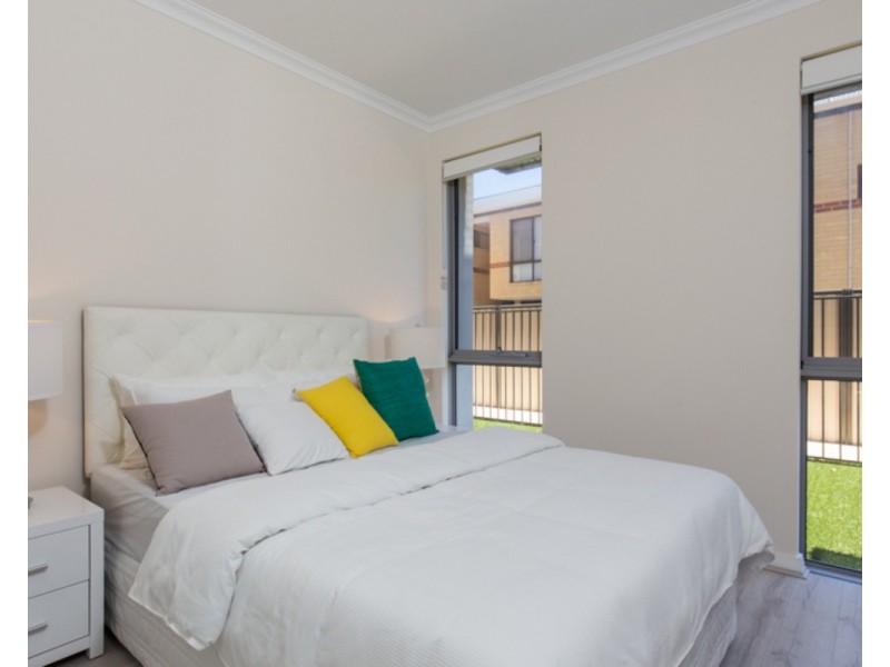 2/138 Morrison Road, Midland WA 6056