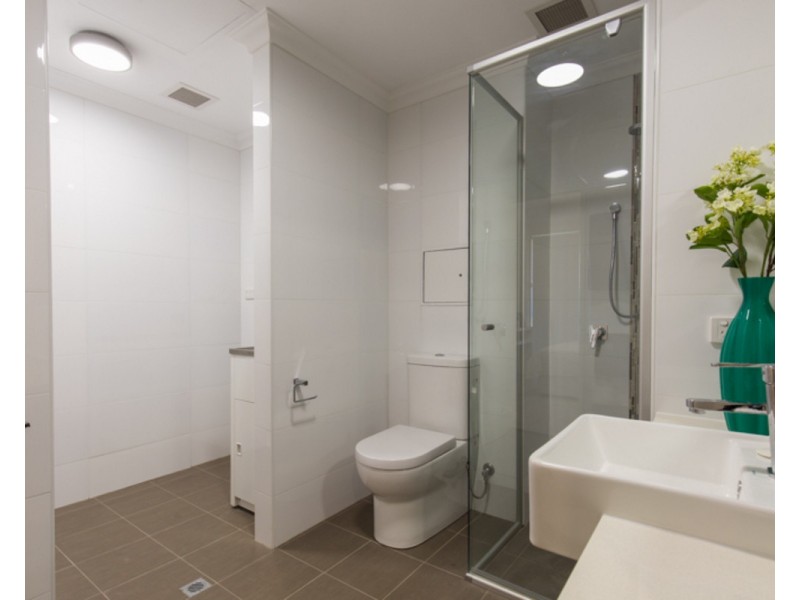 2/138 Morrison Road, Midland WA 6056