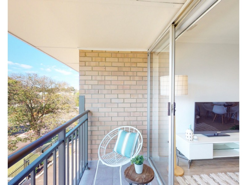 147 Fairway, Crawley WA 6009