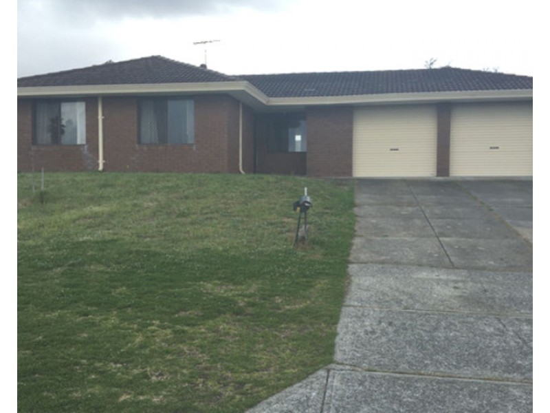5 Leucosia Court, Heathridge WA 6027