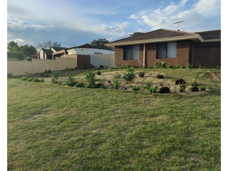 5 Leucosia Court, Heathridge WA 6027