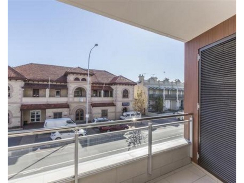 6/10 Quarry Street, Fremantle WA 6160