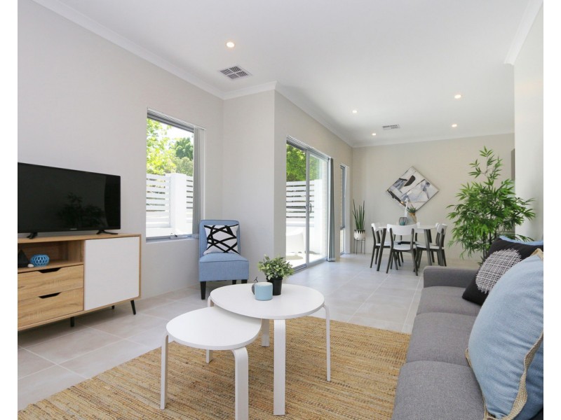 2/14 Clydesdale Street, Burswood WA 6100