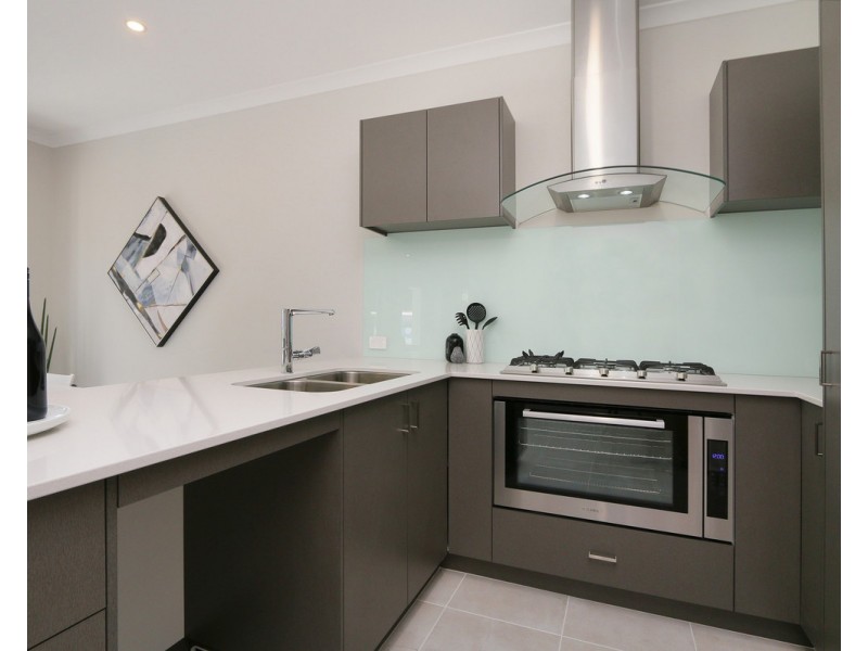 2/14 Clydesdale Street, Burswood WA 6100