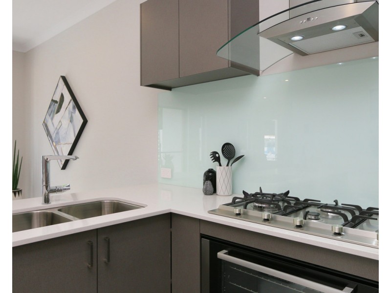 2/14 Clydesdale Street, Burswood WA 6100