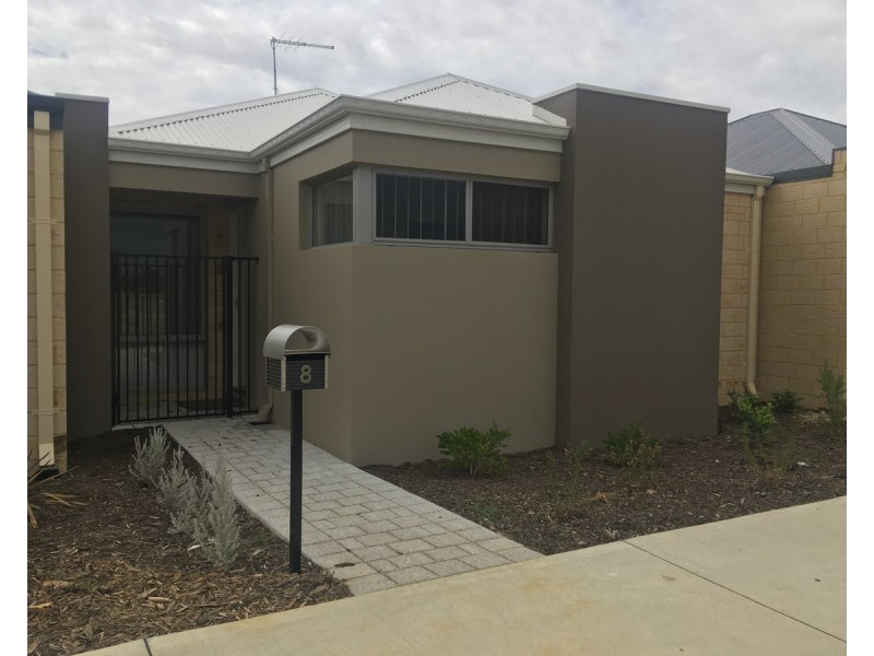 8 Buncrana View, Southern River WA 6110