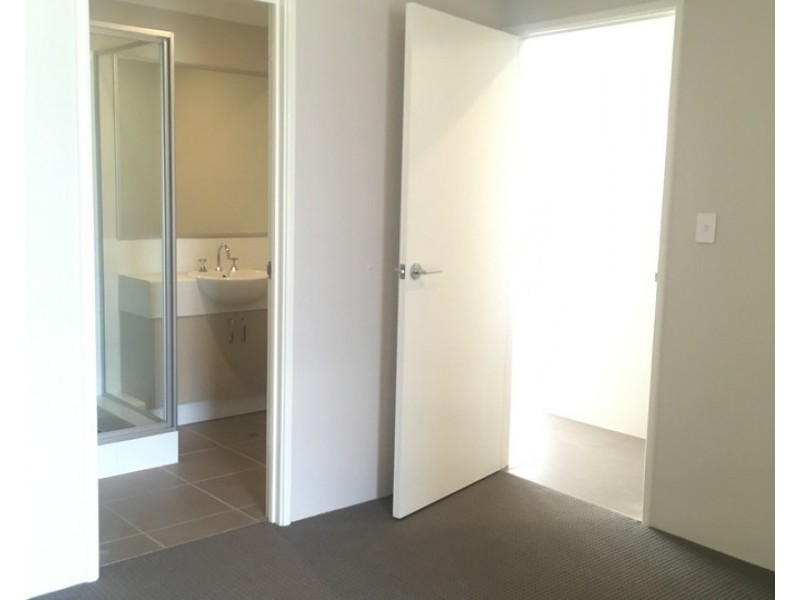 8 Buncrana View, Southern River WA 6110