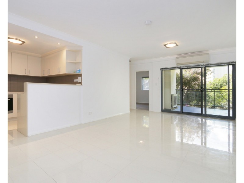 52/18 Wellington Street, East Perth WA 6004