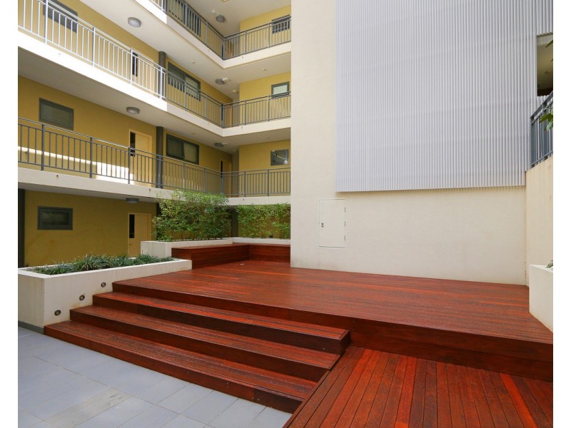 52/18 Wellington Street, East Perth WA 6004