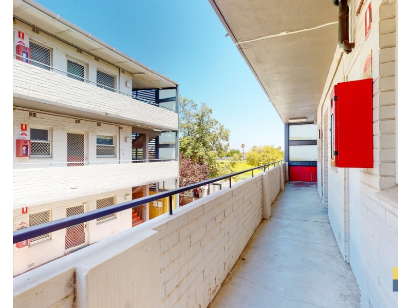 14/124 Terrace Road, Perth WA 6000