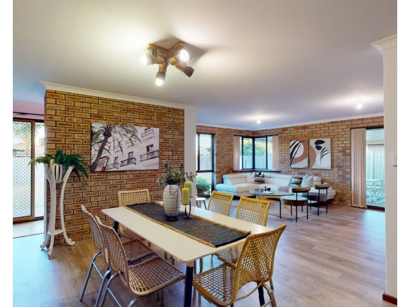 34 Kestrel Way, Thornlie WA 6108