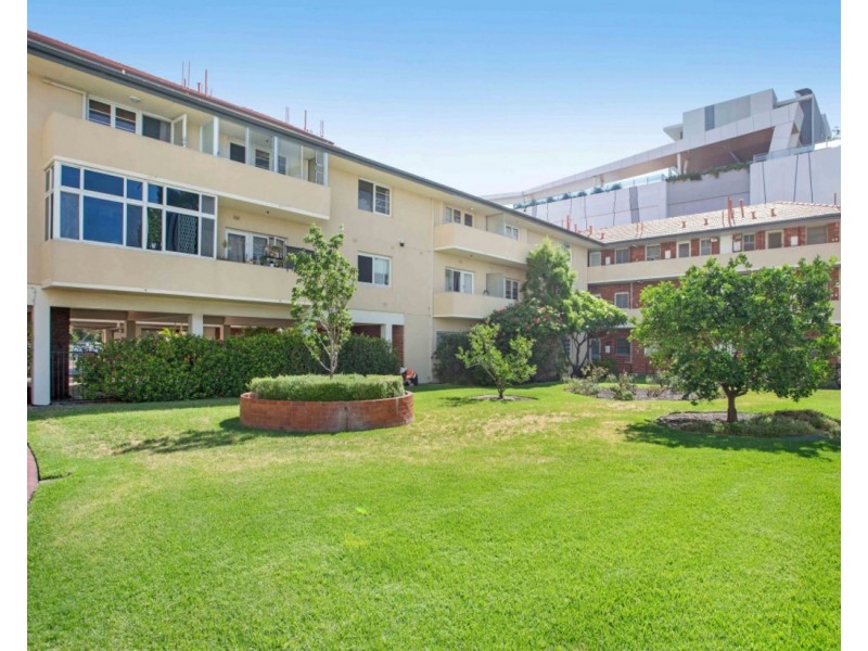 204/45 Adelaide Terrace, East Perth WA 6004