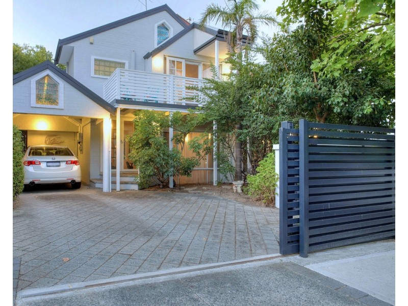 1/3 Clydesdale Street, Burswood WA 6100