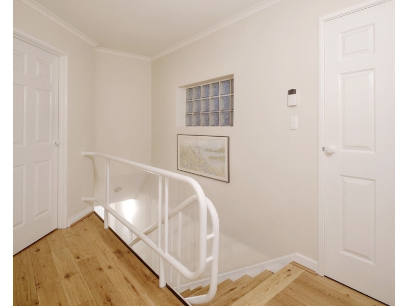 1/3 Clydesdale Street, Burswood WA 6100