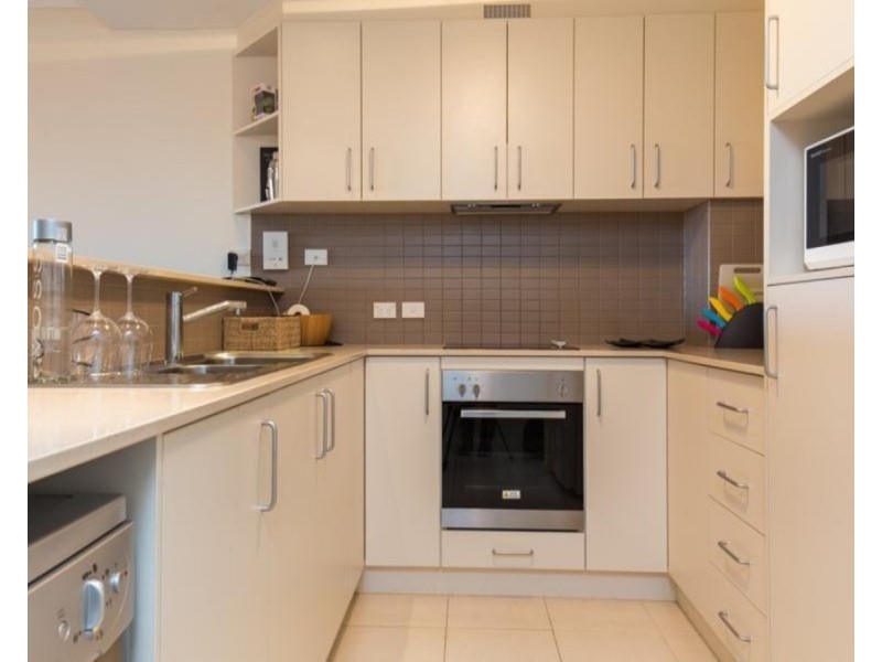 63/18 Wellington Street, East Perth WA 6004