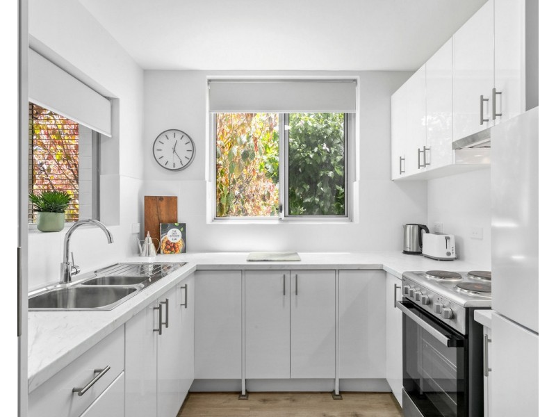 1/30 Shenton Road, Claremont WA 6010