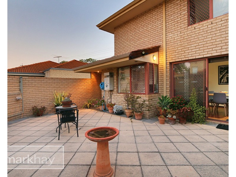 2/182 Peninsula Road, Maylands WA 6051