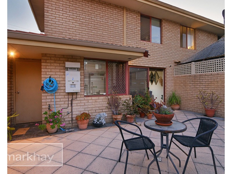 2/182 Peninsula Road, Maylands WA 6051