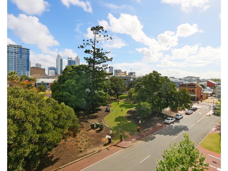 51/177 Stirling Street, Perth WA 6000