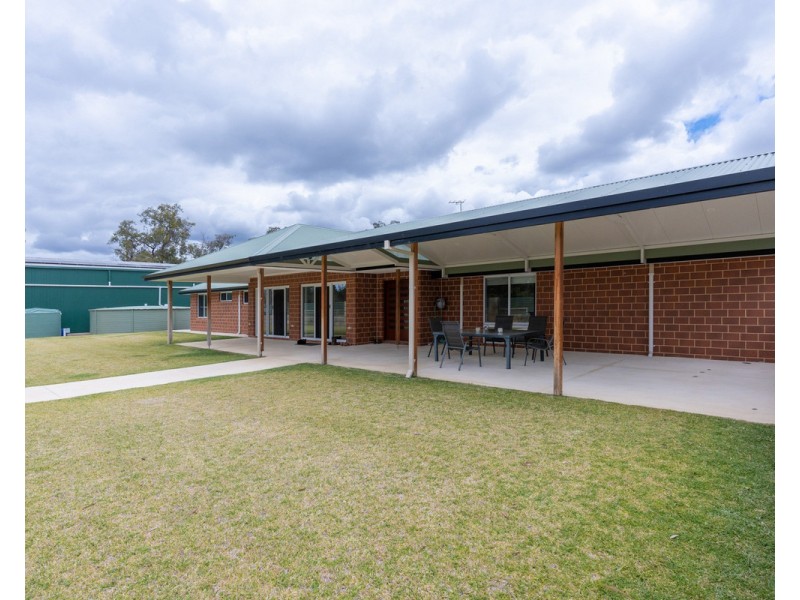 751 Gnangara Road, Lexia WA 6079