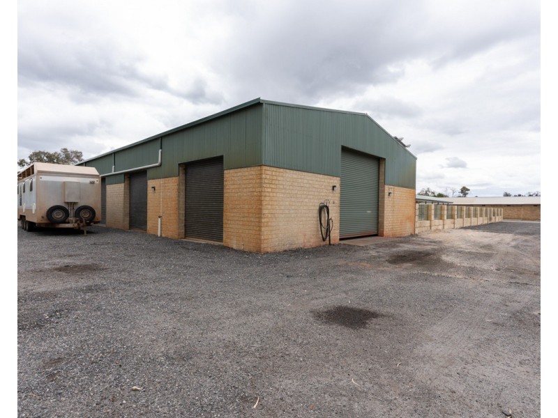 751 Gnangara Road, Lexia WA 6079