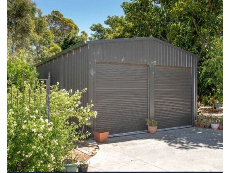 5 Swan Road, Swan View WA 6056