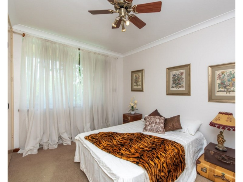 5 Swan Road, Swan View WA 6056