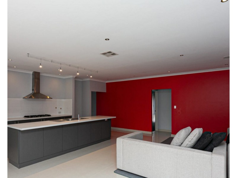 6 Heidelberg Street, Aubin Grove WA 6164