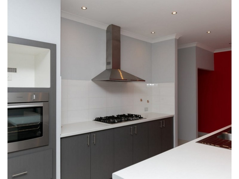 6 Heidelberg Street, Aubin Grove WA 6164