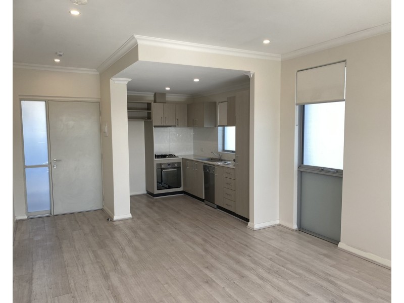 3/140 Morrison Road, Midland WA 6056