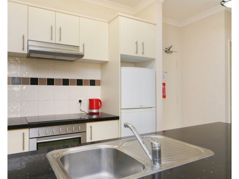 26/11 Regal Place, East Perth WA 6004