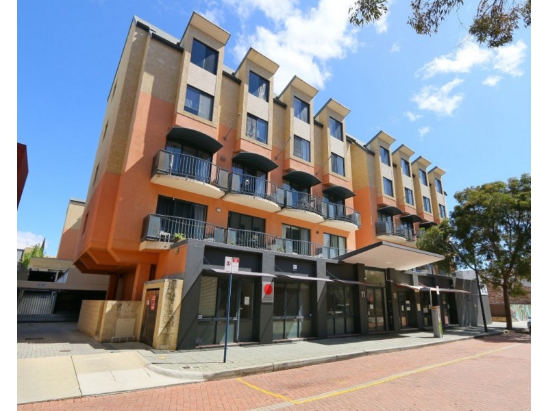 26/11 Regal Place, East Perth WA 6004