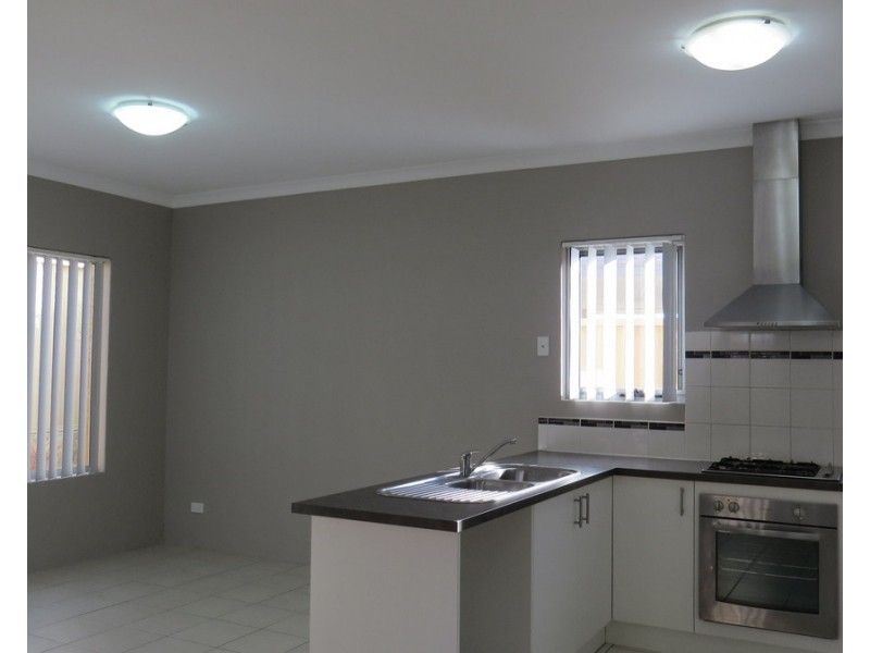41 Van Gogh Road, Tapping WA 6065