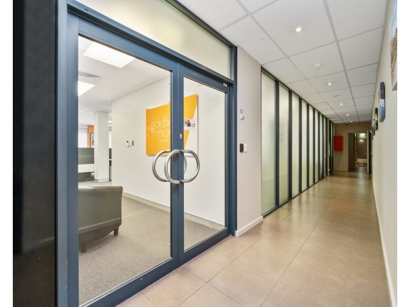 30/118 Royal Street, East Perth WA 6004