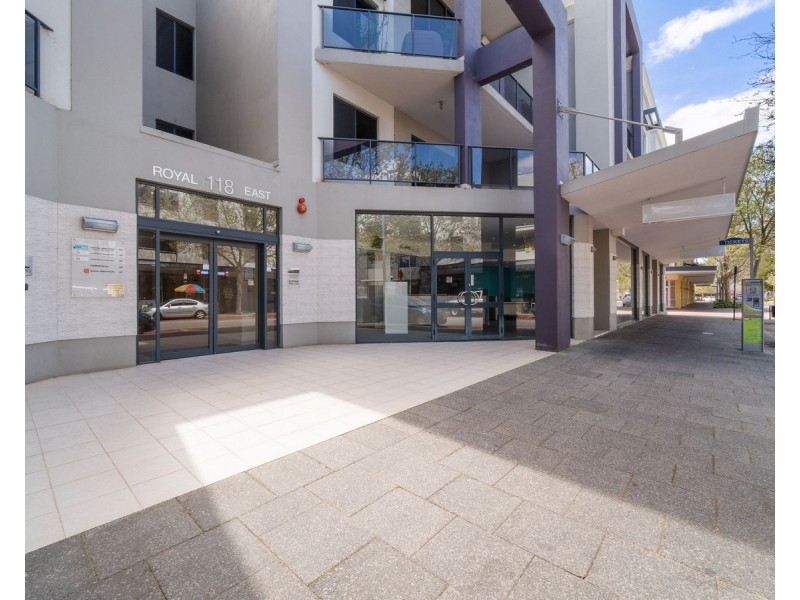 30/118 Royal Street, East Perth WA 6004