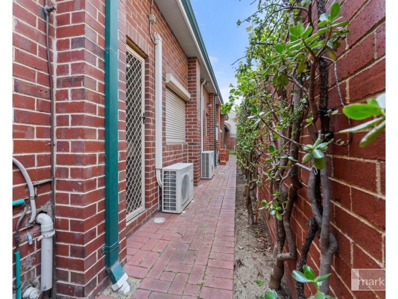 64 Bronte Street, East Perth WA 6004
