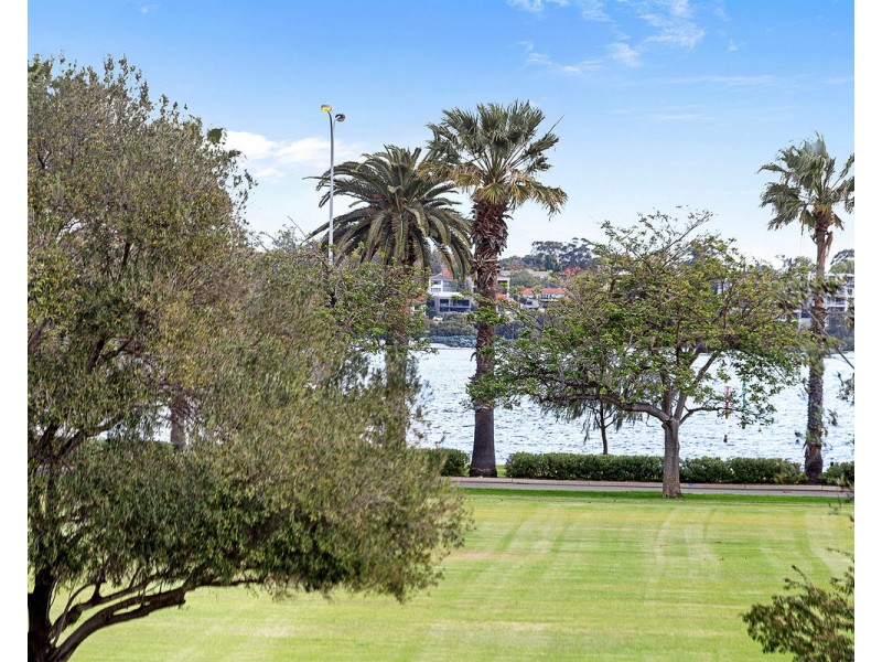 12/126 Terrace Road, Perth WA 6000