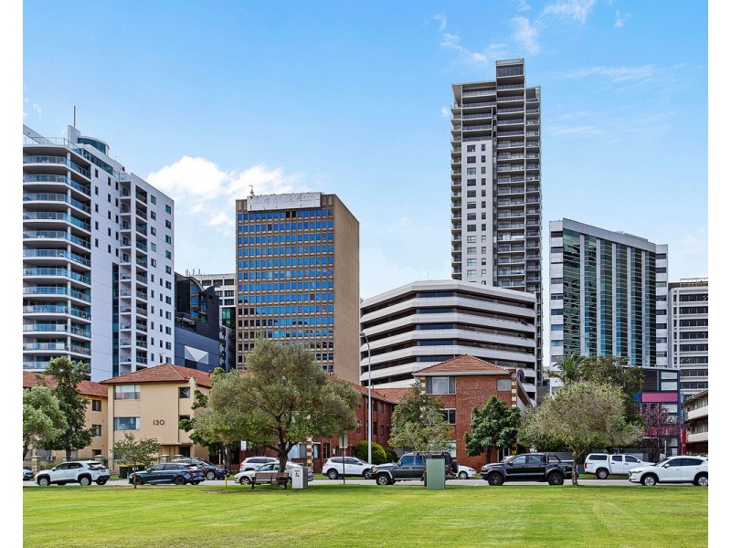 12/126 Terrace Road, Perth WA 6000