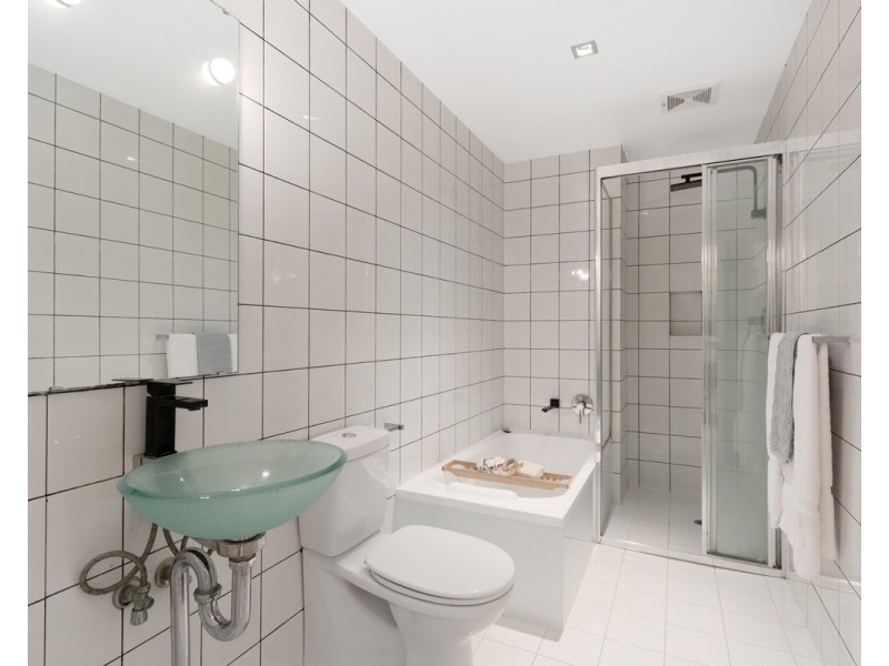 2/64 Wittenoom Street, East Perth WA 6004