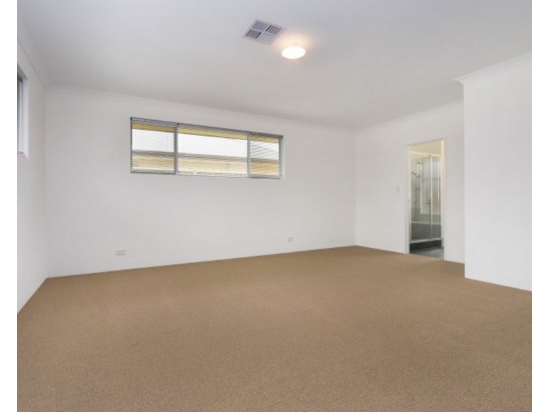 14 Enigma Road, Southern River WA 6110