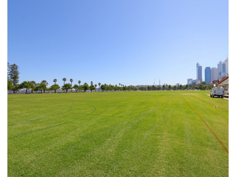 25/124 Terrace Road, Perth WA 6000