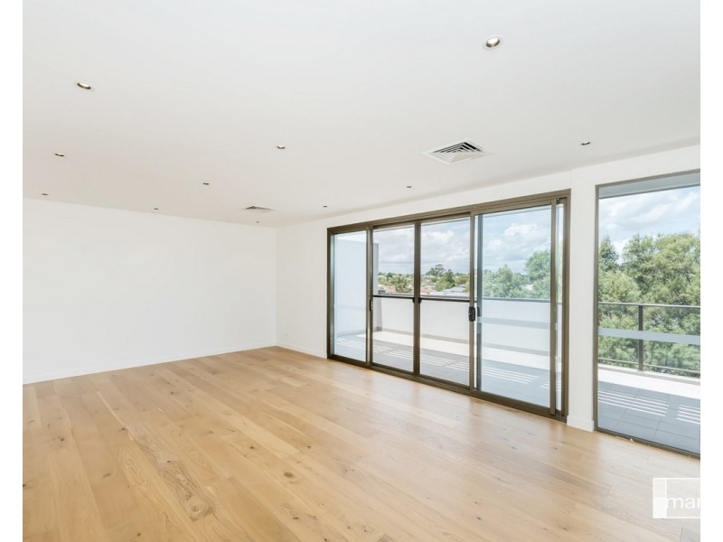 31/5 Groves Avenue, Attadale WA 6156