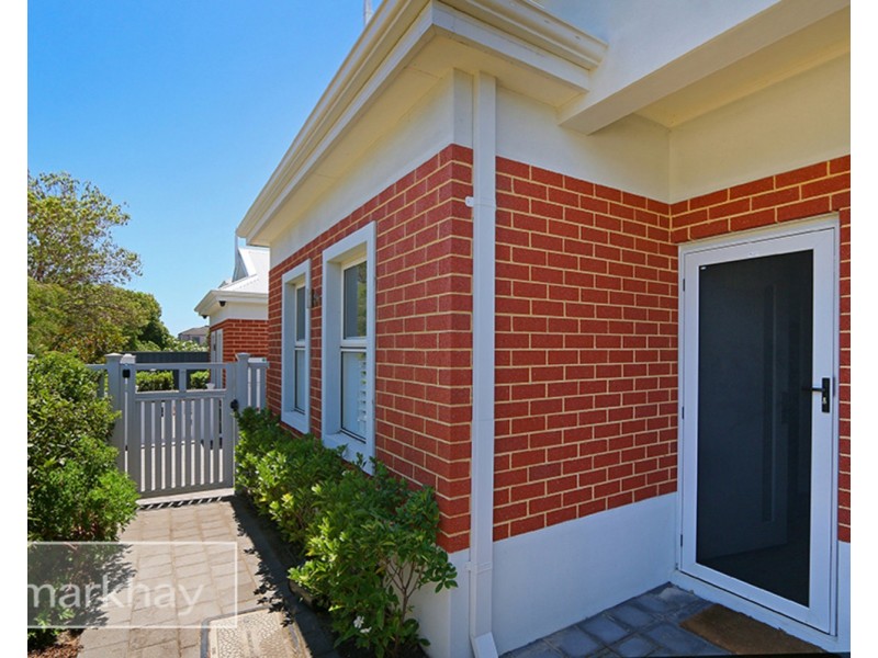 8a Falkirk Avenue, Maylands WA 6051