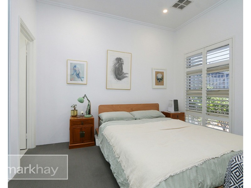 8a Falkirk Avenue, Maylands WA 6051
