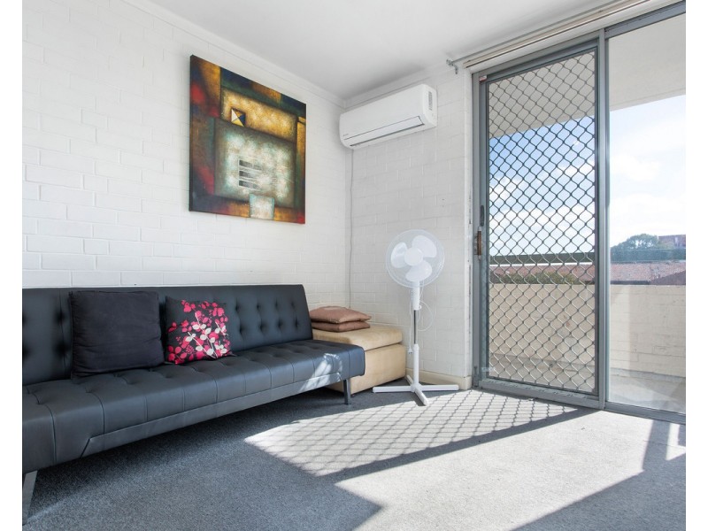 205/69 Leonard Street, Victoria Park WA 6100